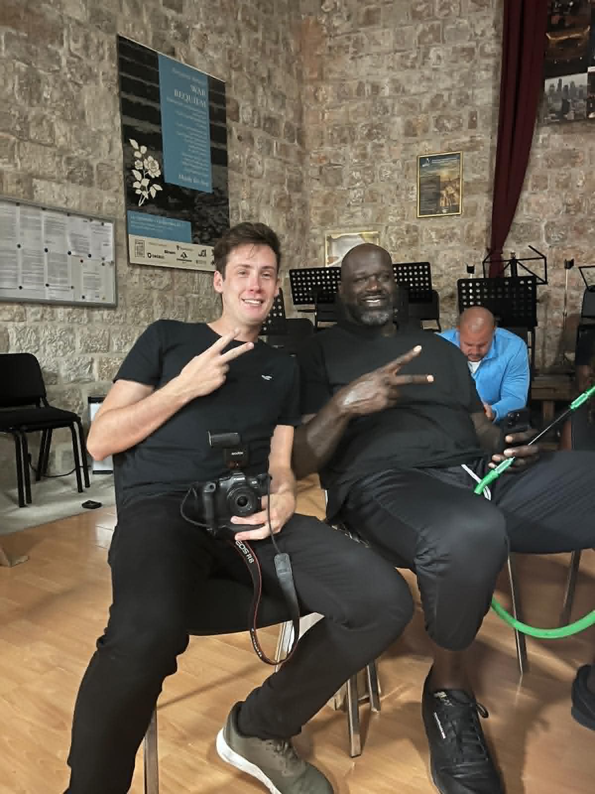 photo with shaq